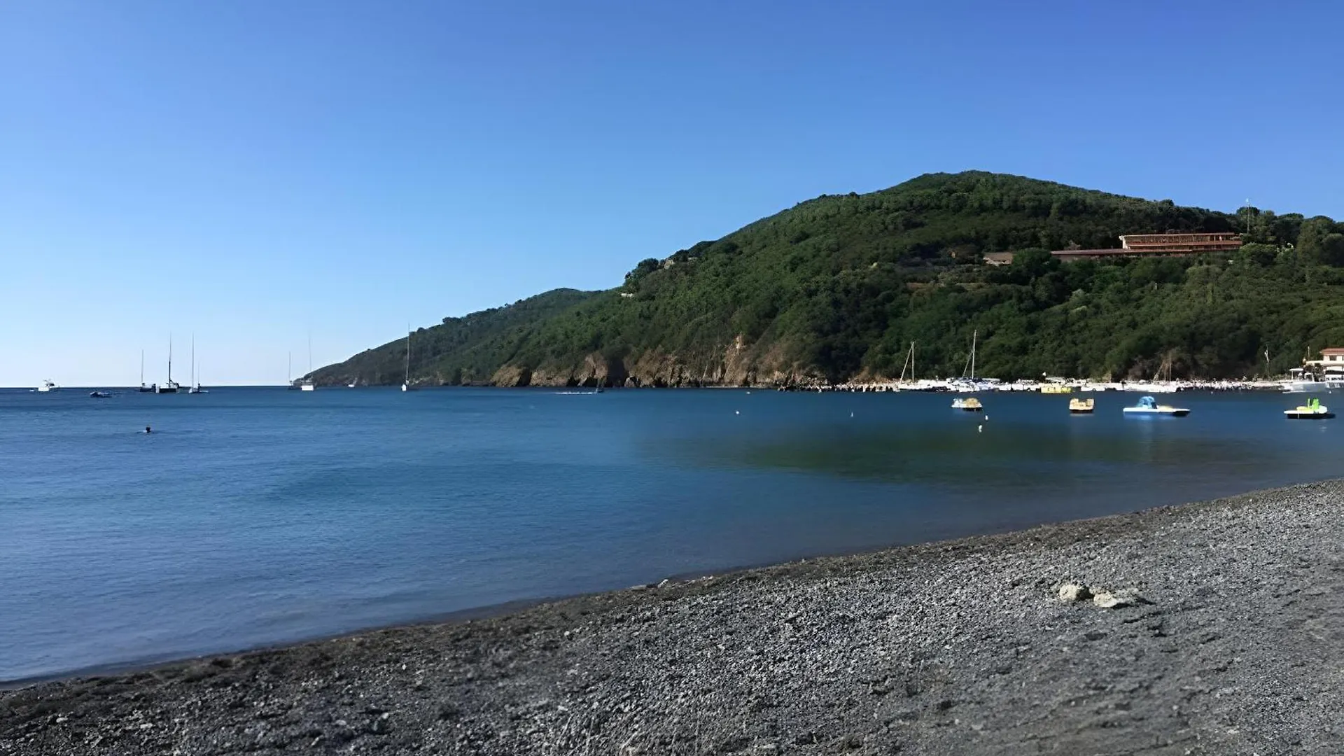 Holiday home Casa Golfi Di Lacona Italy