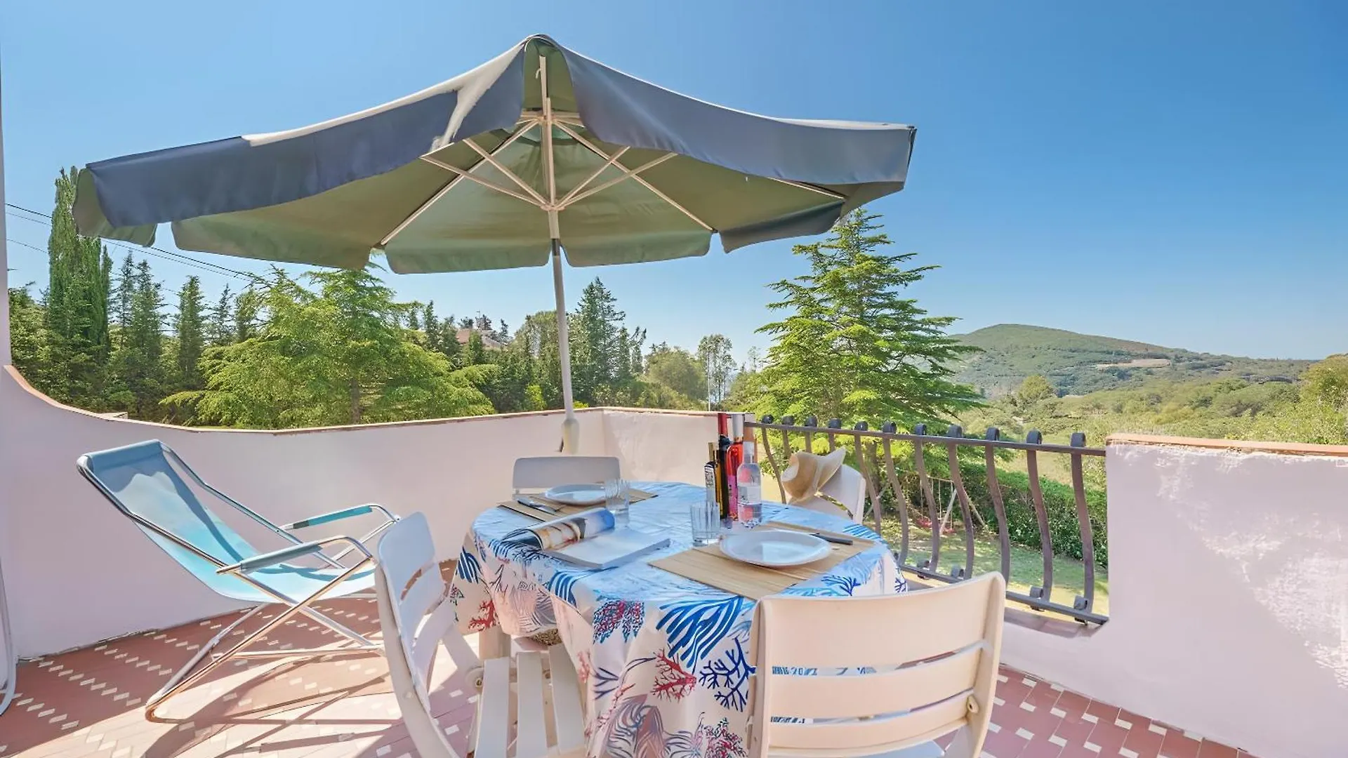 Casa Golfi Di Lacona Holiday home
