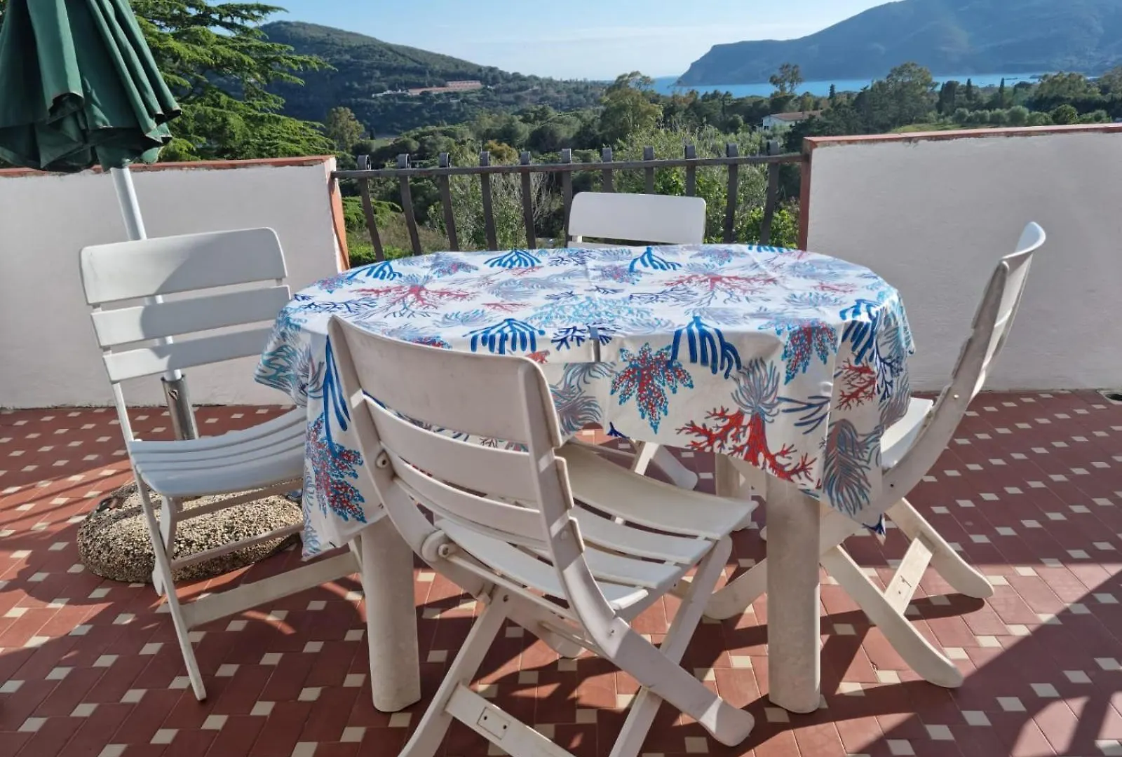 Casa Golfi Di Lacona Holiday home